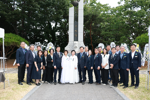 현충일 추념 행사 (132).JPG