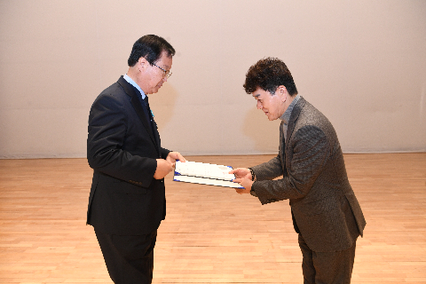 직원월례회 (46).JPG