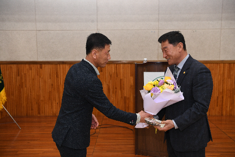 후계농업경영인 완주군연합회장 이·취임식 (19).JPG
