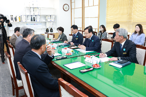 독서국가 완주 추진 협의회 업무협약 (4).JPG