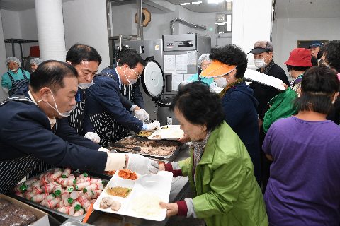 고산경로식당 오픈식 (26).JPG