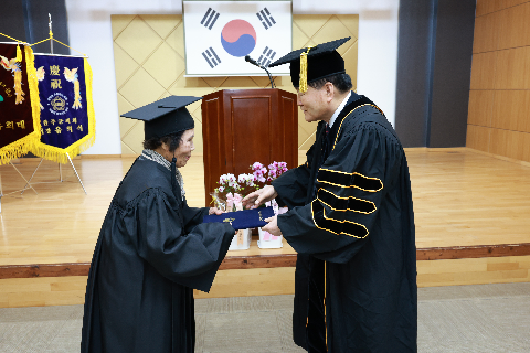 완주노인대학 수료식 (11).JPG