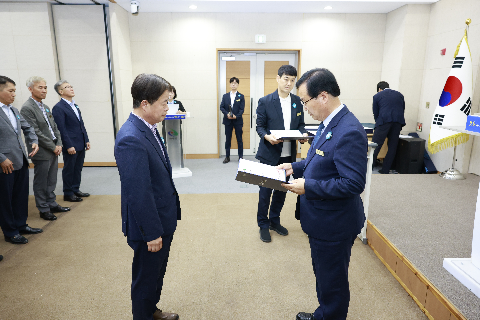 하반기 사령교부 6급이상 (2).JPG
