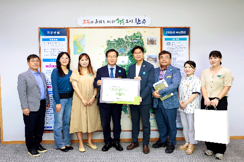 여성청소년 지원을 위한 위생용품 전달식 (3).JPG