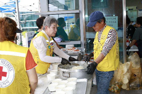 완주군장애인연합회 삼계탕 나눔행사 (6).JPG