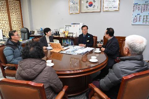 봉서골 도계마을 영농조합법인 성금 전달식 (7).JPG