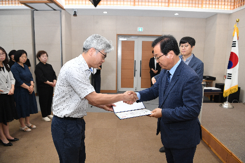 하반기 정기인사 사령교부 (101).JPG