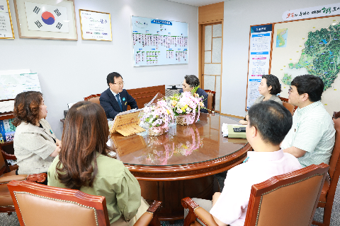 전주희망찬교회 성금 전달식 (4).JPG