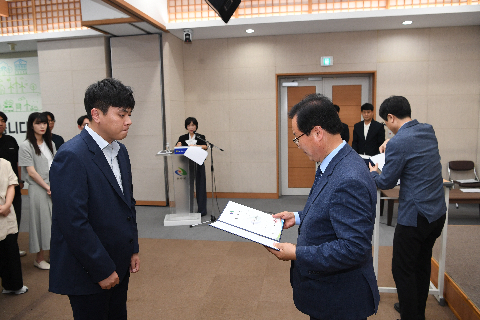 하반기 정기인사 사령교부 (203).JPG
