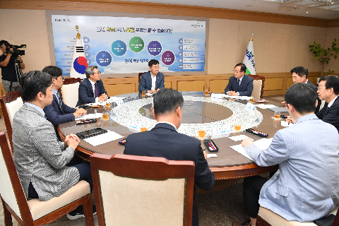 수소차 폐연료전지 특화센터 업무협약식 (10).JPG