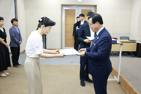 하반기 사령교부 6급이상 (171).JPG