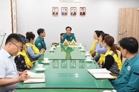 여성단체협의회 옥수수 나눔행사 (9).JPG