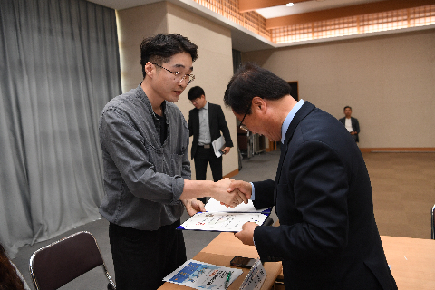 청년정책이장단 위촉식 (38).JPG