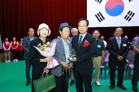 효도대상 시상 및 어르신 위안행사 (45).JPG