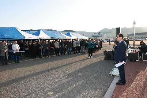 비나텍 김치나눔 전달식 (5).JPG