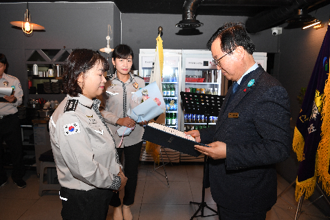 봉동둔산리 자율방범대 정기총회 (5).JPG