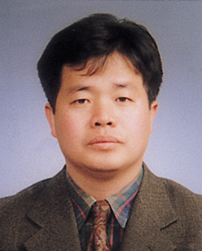 행정지원과 국장 정회정