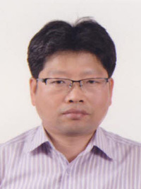 환경위생과 과장 윤당호
